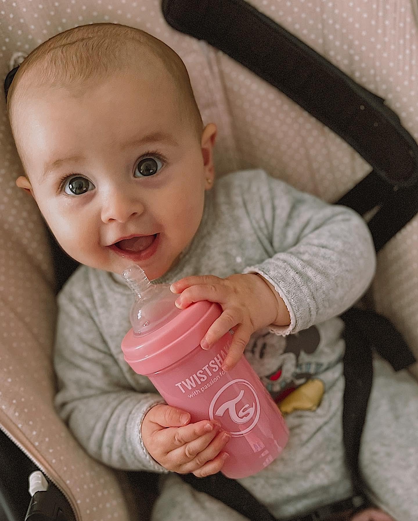 twistshake-anti-kolik-babyflasche-mit-milchpulverbeh-lter-und-mixer-180-ml-rosa- image 6