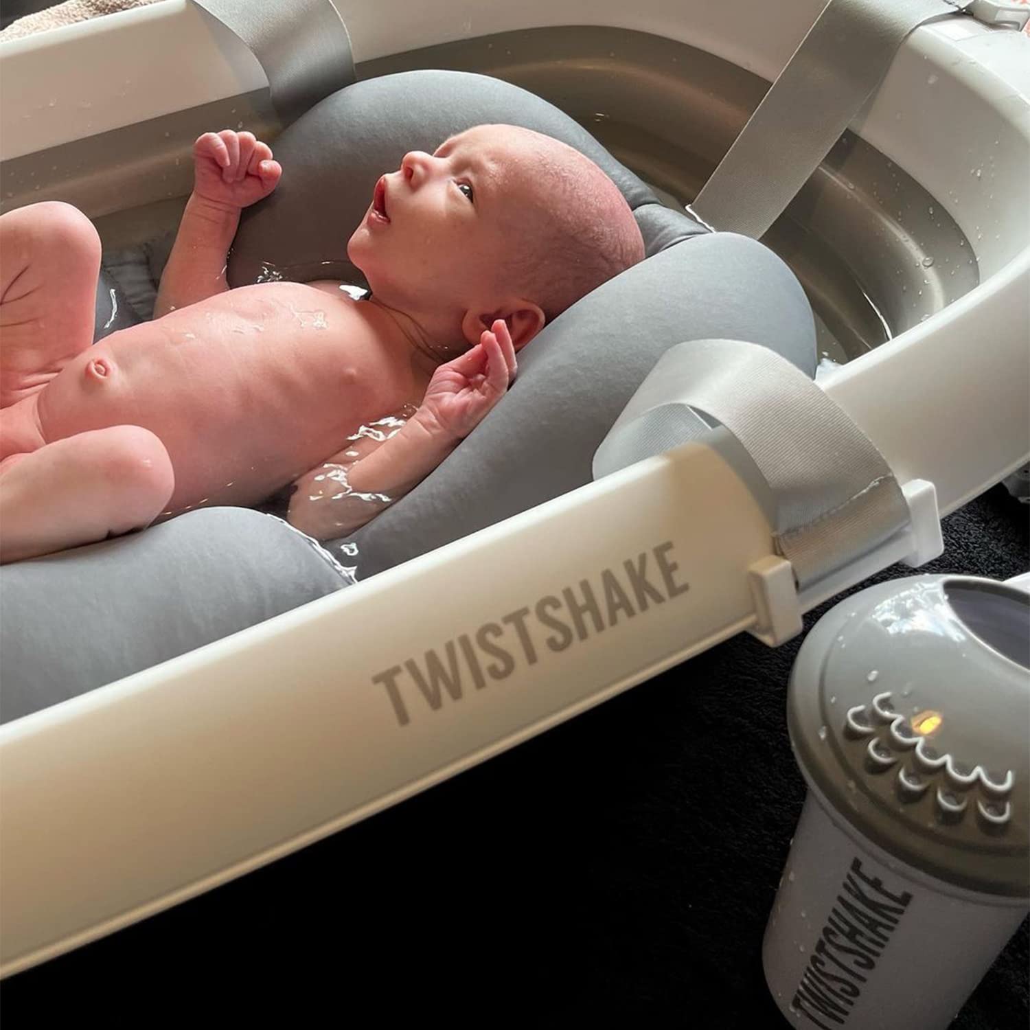 twistshake-baby-sp-lbecher-ergonomischer-badebecher-zum-haarewaschen-bpa-frei-sp image 5