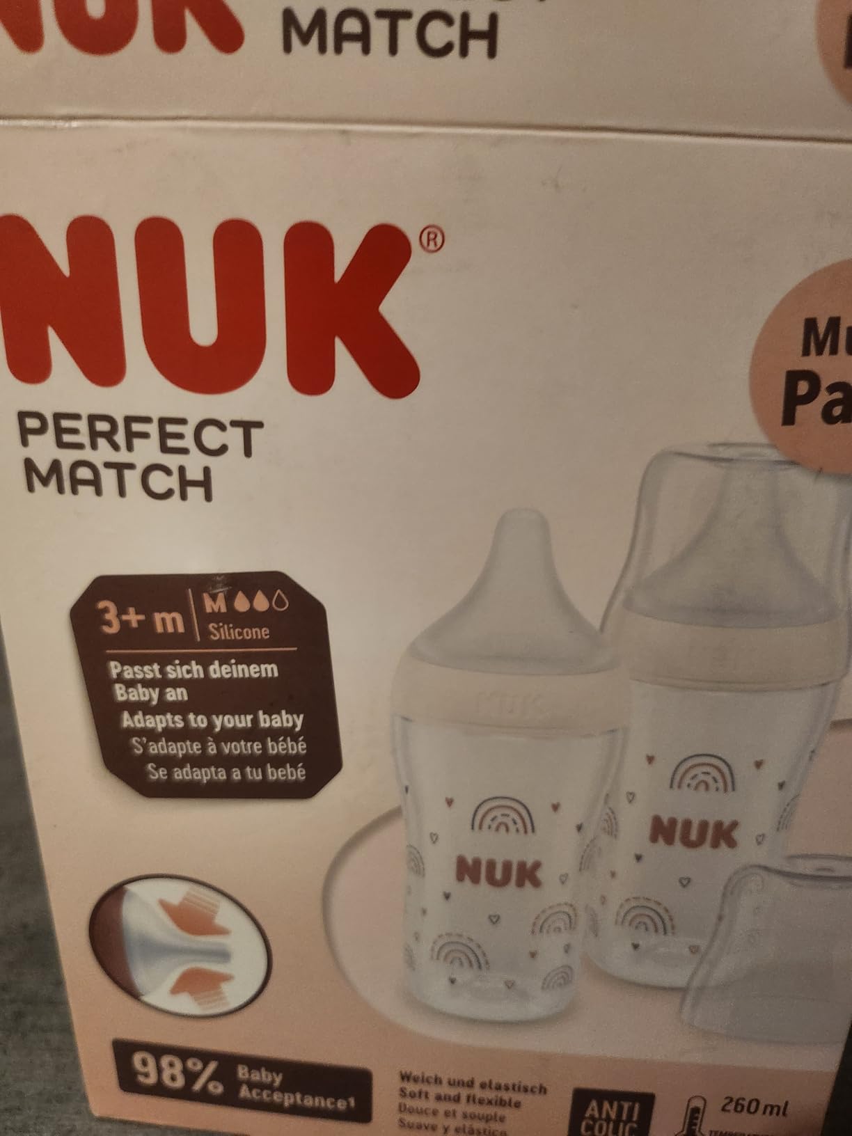 Endlich trinkt sie ohne Schreien